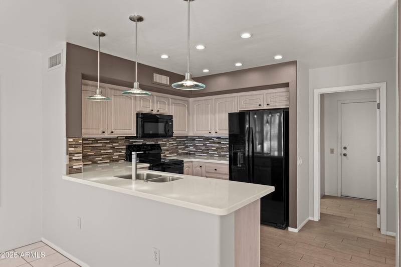 14817 Heritage Dr, Sun City West, AZ 85375