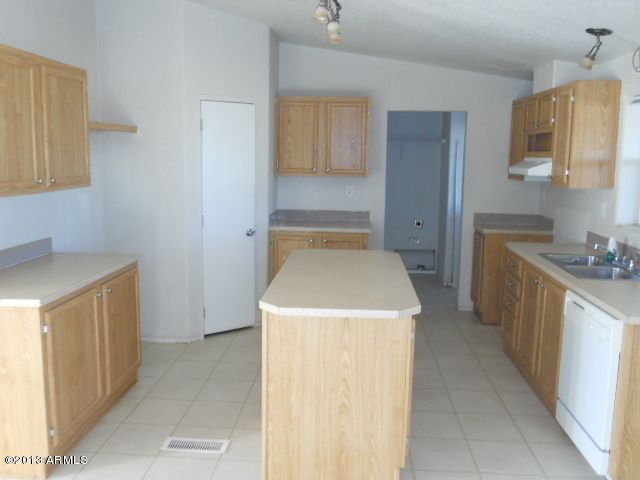 14818 S 87th Ave, Mobile, AZ 85139