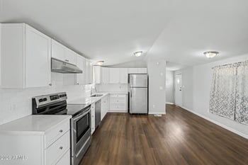 1482 Hale Dr, Apache Junction, AZ 85120