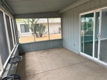 14820 Lakeforest Dr, Sun City, AZ 85351