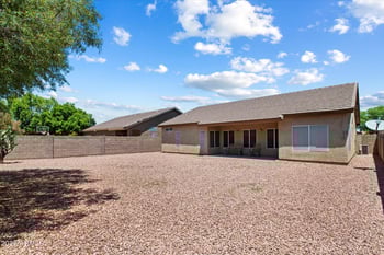 14821 Honeysuckle Ln, Surprise, AZ 85374