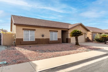 14821 Honeysuckle Ln, Surprise, AZ 85374