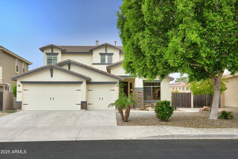 14823 Windsor Ave, Goodyear, AZ 85395