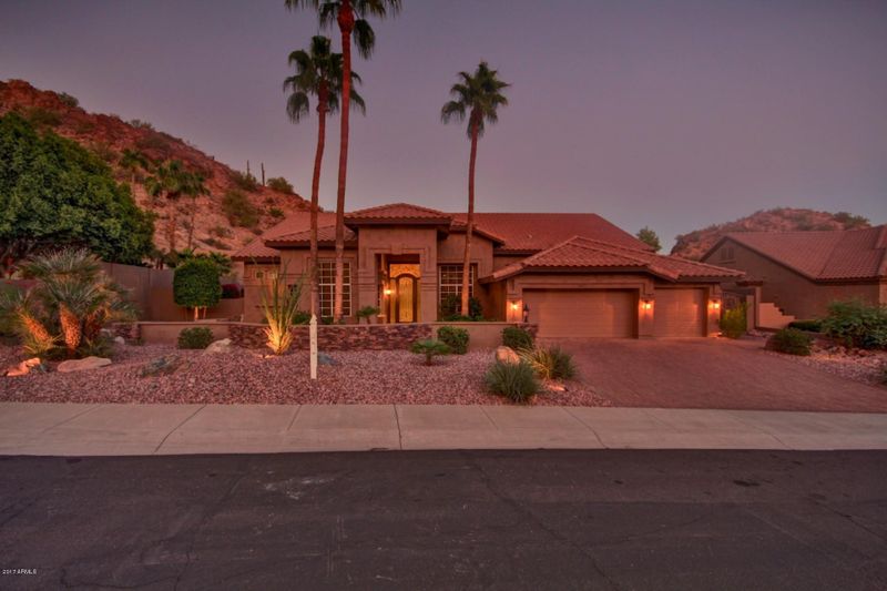 14831 S 19th Way, Phoenix, AZ 85048