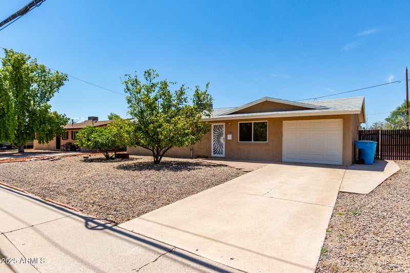 14832 36th St, Phoenix, AZ 85032