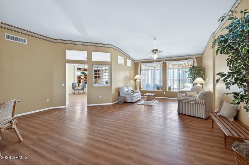 14833 W Tomahawk Way, Sun City West, AZ 85375