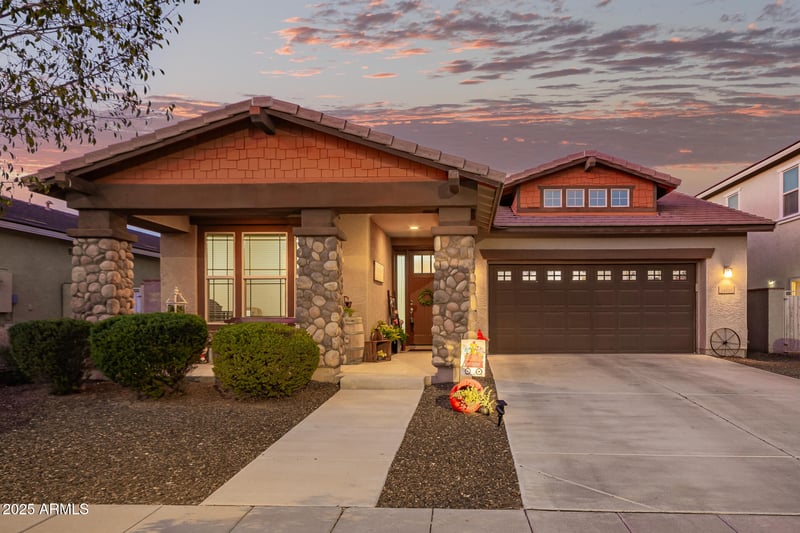 14840 Surrey Dr, Surprise, AZ 85379