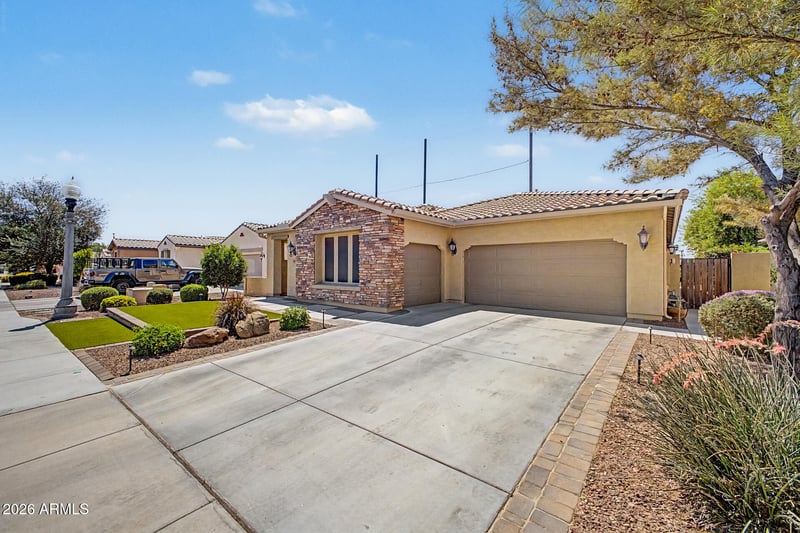 14841 W Luna Dr S, Litchfield Park, AZ 85340
