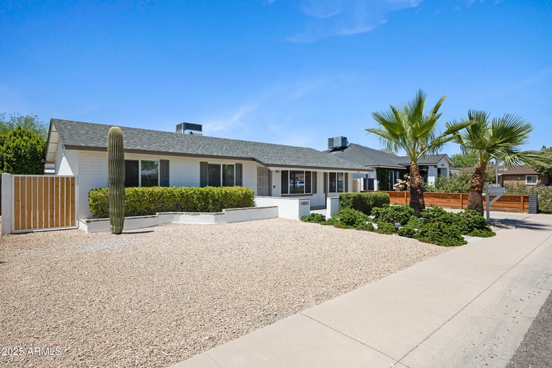 14842 38th St, Phoenix, AZ 85032