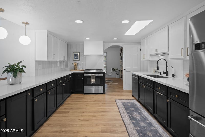 14844 N Hana Maui Dr, Phoenix, AZ 85022