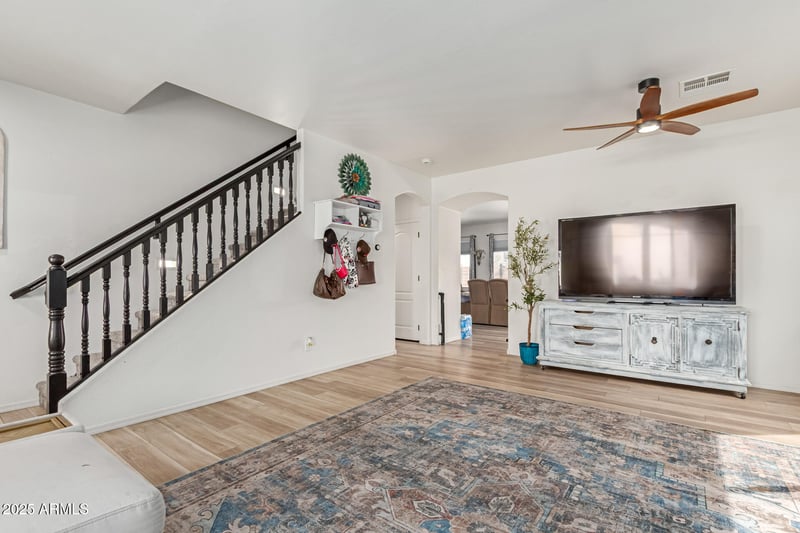 14845 Larkspur Dr, Surprise, AZ 85379