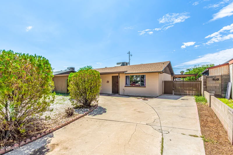 14846 32nd Dr, Phoenix, AZ 85053