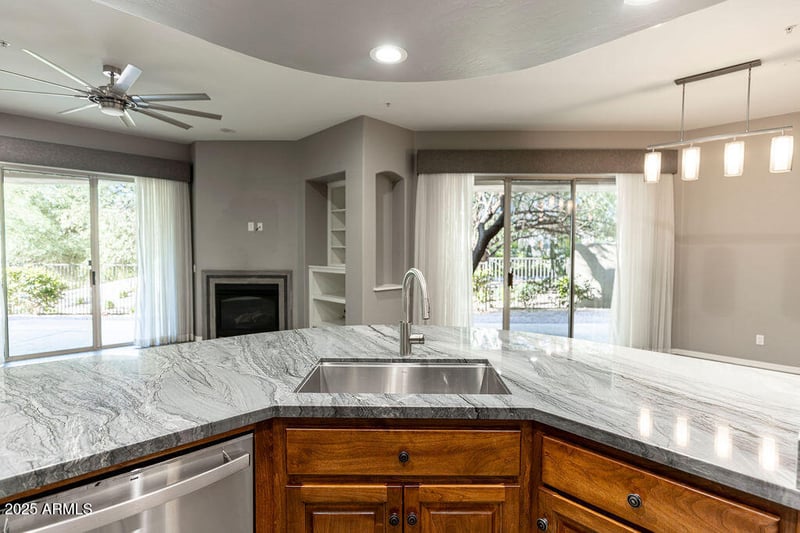 14850 Grandview Dr #106, Fountain Hills, AZ 85268