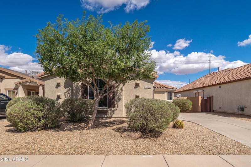 14856 Shaw Butte Dr, Surprise, AZ 85379