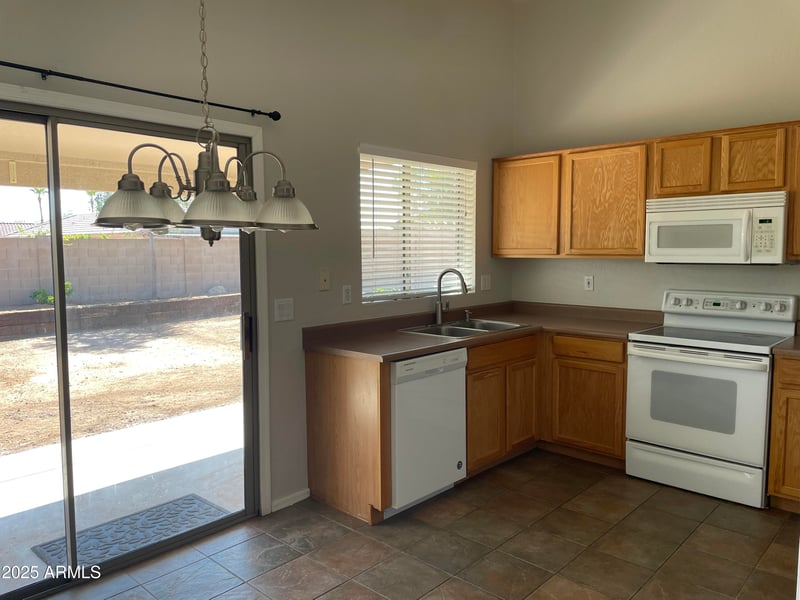 14859 Redfield Rd, Surprise, AZ 85379