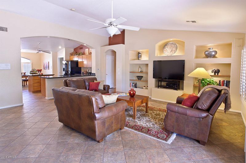 14861 W Devlin Dr, Goodyear, AZ 85395