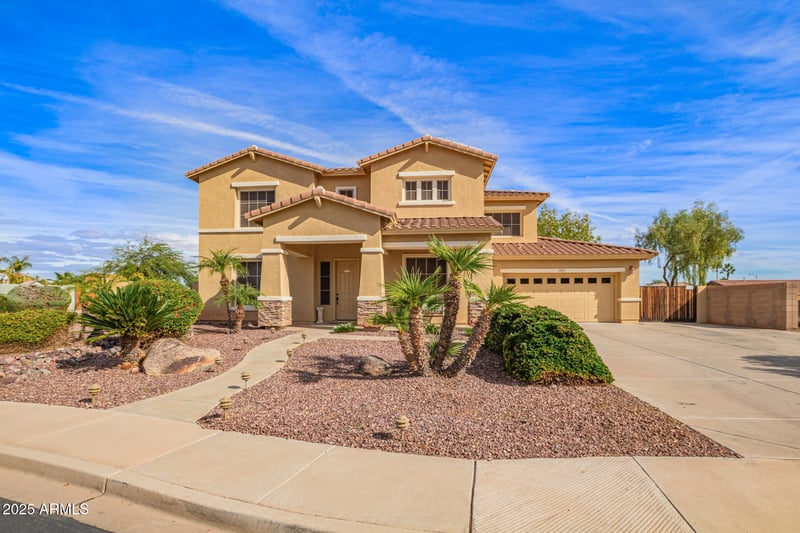 14863 184th Dr, Surprise, AZ 85388