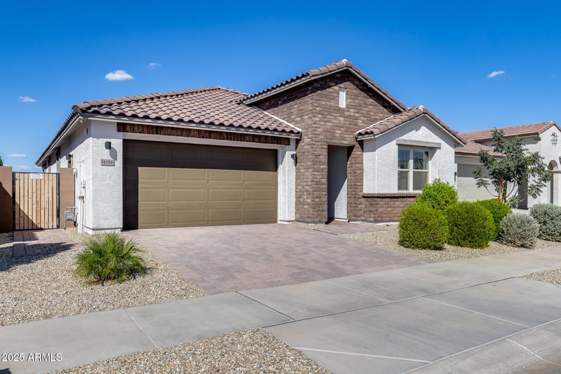 14866 Sand Hills Rd, Surprise, AZ 85387