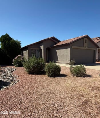 14869 Caribbean Ln, Surprise, AZ 85379
