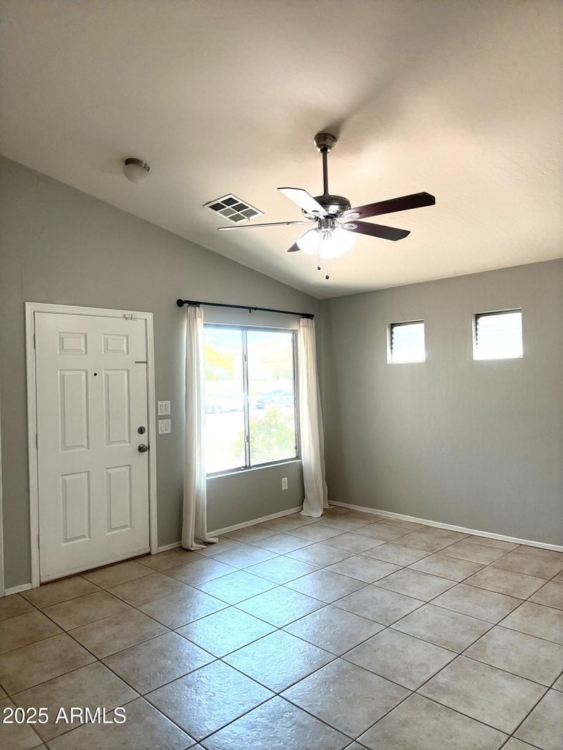 14869 Caribbean Ln, Surprise, AZ 85379