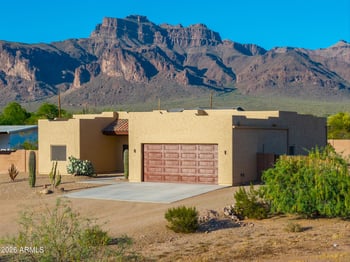 1487 Mountain View Rd, Apache Junction, AZ 85119