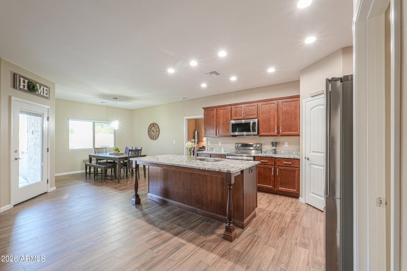 1487 S Mountain View Rd, Apache Junction, AZ 85119