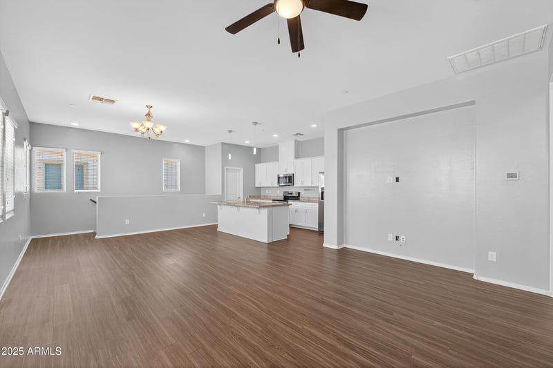 14870 Encanto Blvd #2021, Goodyear, AZ 85395