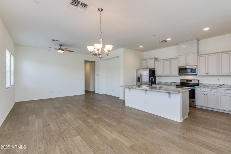 14870 W Encanto Blvd #2006, Goodyear, AZ 85395