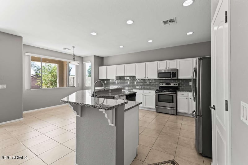 14874 146th Ln, Surprise, AZ 85379