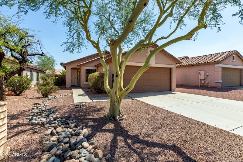 14887 Acapulco Ln, Surprise, AZ 85379