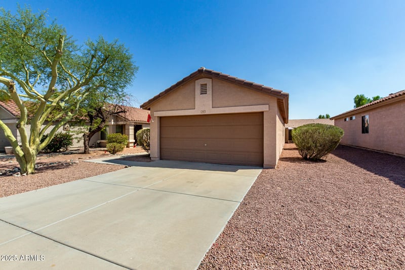 14887 Acapulco Ln, Surprise, AZ 85379