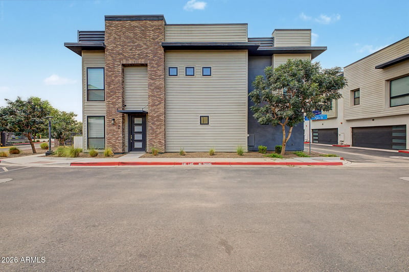 149 E Lexington Ave, Gilbert, AZ 85234