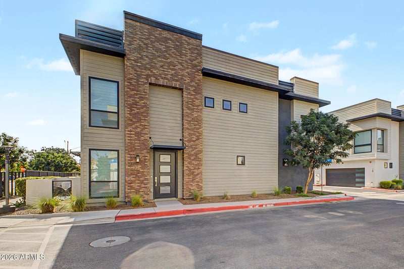 149 E Lexington Ave, Gilbert, AZ 85234