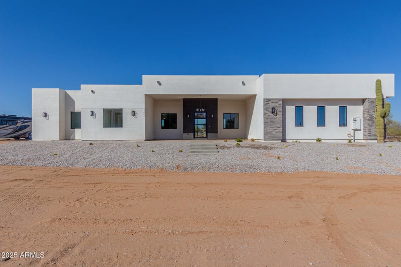 14902 Oberlin Way, Surprise, AZ 85387