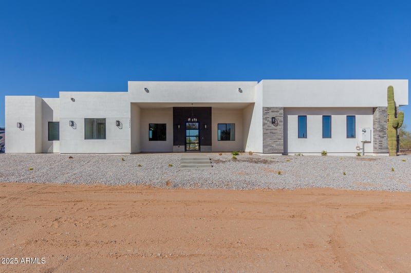 14902 Oberlin Way, Surprise, AZ 85387