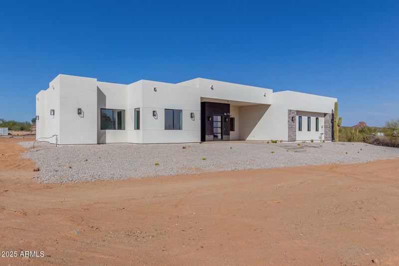 14902 Oberlin Way, Surprise, AZ 85387