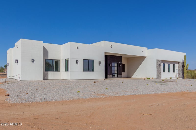 14902 Oberlin Way, Surprise, AZ 85387