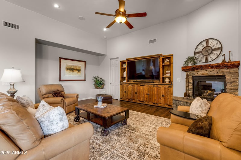 14906 Chaparosa Way, Scottsdale, AZ 85262