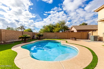 1491 Rolls Rd, San Tan Valley, AZ 85143