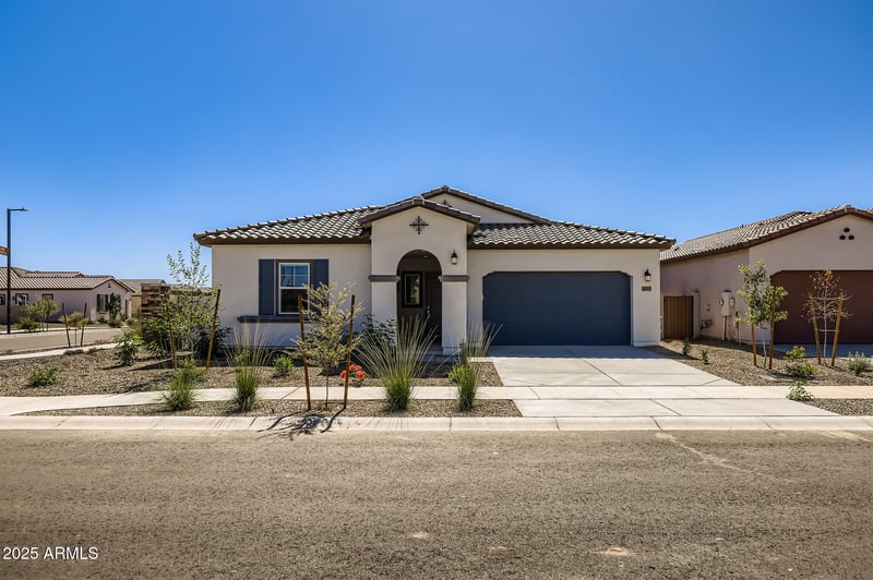 14911 Gray Fox Trl, Surprise, AZ 85387