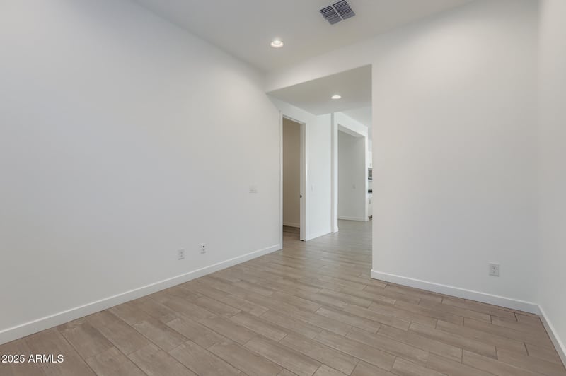 14911 Gray Fox Trl, Surprise, AZ 85387