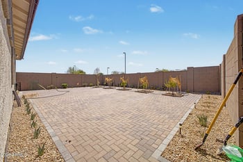 14916 56th Dr, Glendale, AZ 85306