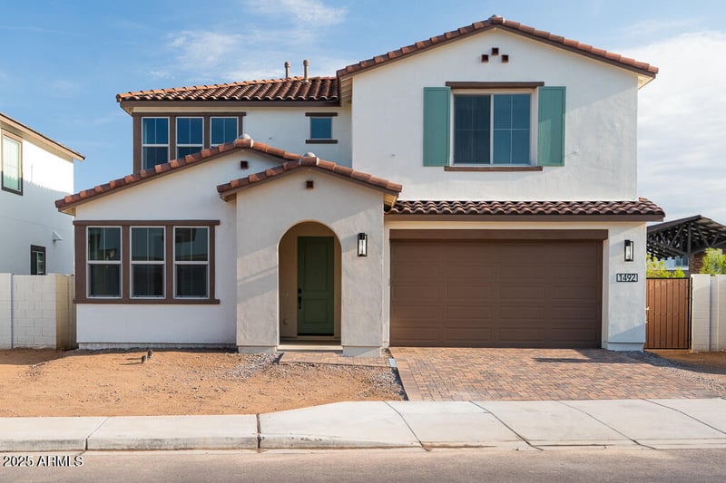 1492 Prescott St, Gilbert, AZ 85298