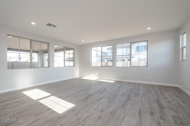 1492 Prescott St, Gilbert, AZ 85298