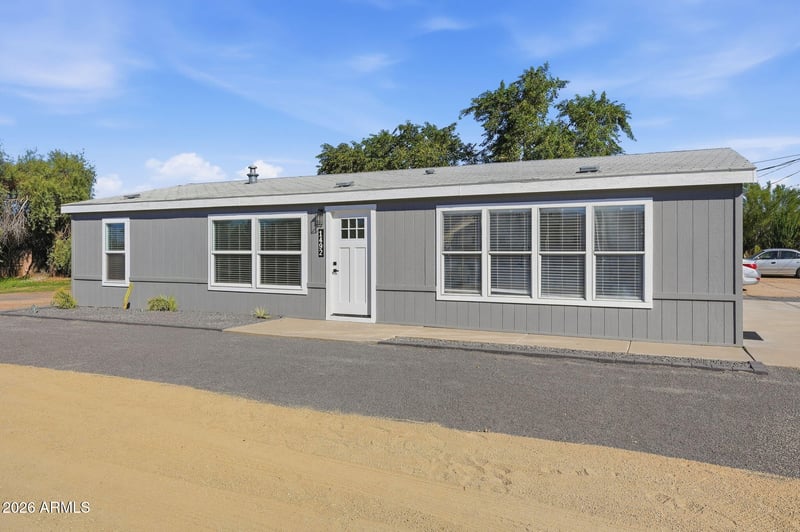 1492 S Smythe Dr, Apache Junction, AZ 85120