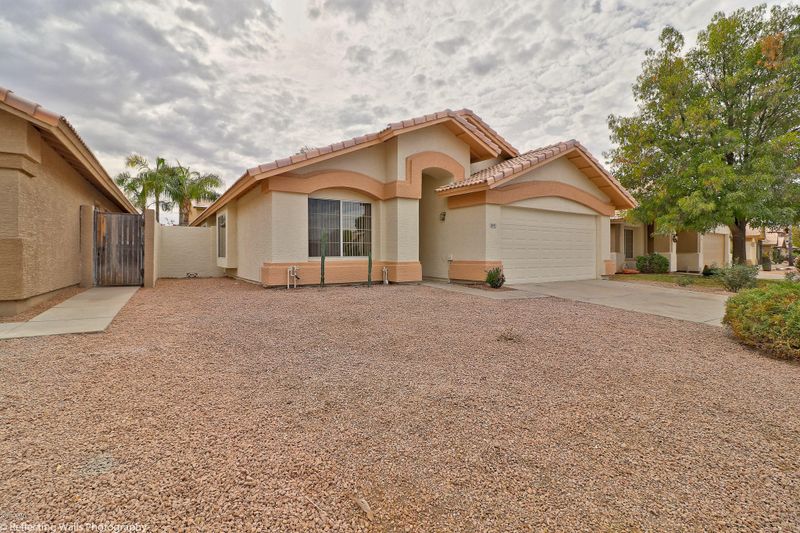 1493 E Constitution Dr, Chandler, AZ 85225