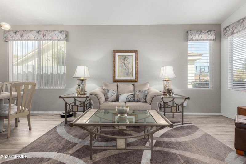 1493 E Robinson Way, Chandler, AZ 85225