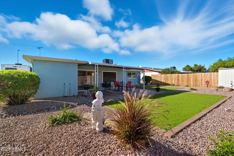 1493 Ocotillo Dr, Apache Junction, AZ 85120