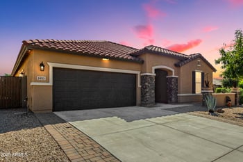 1493 Primavera Way, San Tan Valley, AZ 85140