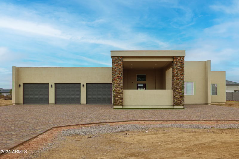 14930 El Cortez Pl, Surprise, AZ 85387